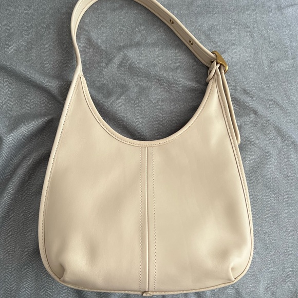 Coach Handbags - Coach Ergo Ivory Purse